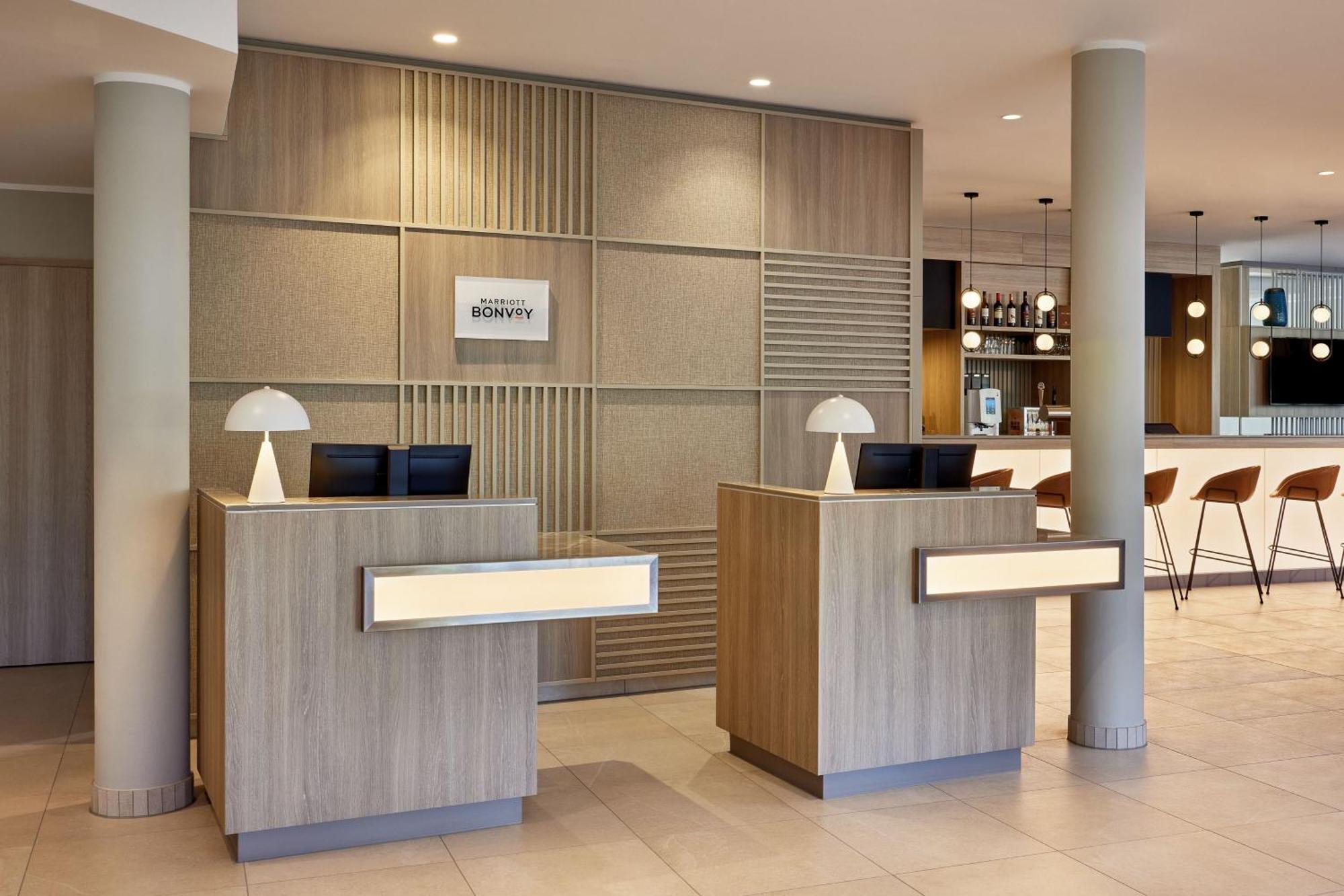 Courtyard By Marriott Dortmund Hotel Ngoại thất bức ảnh