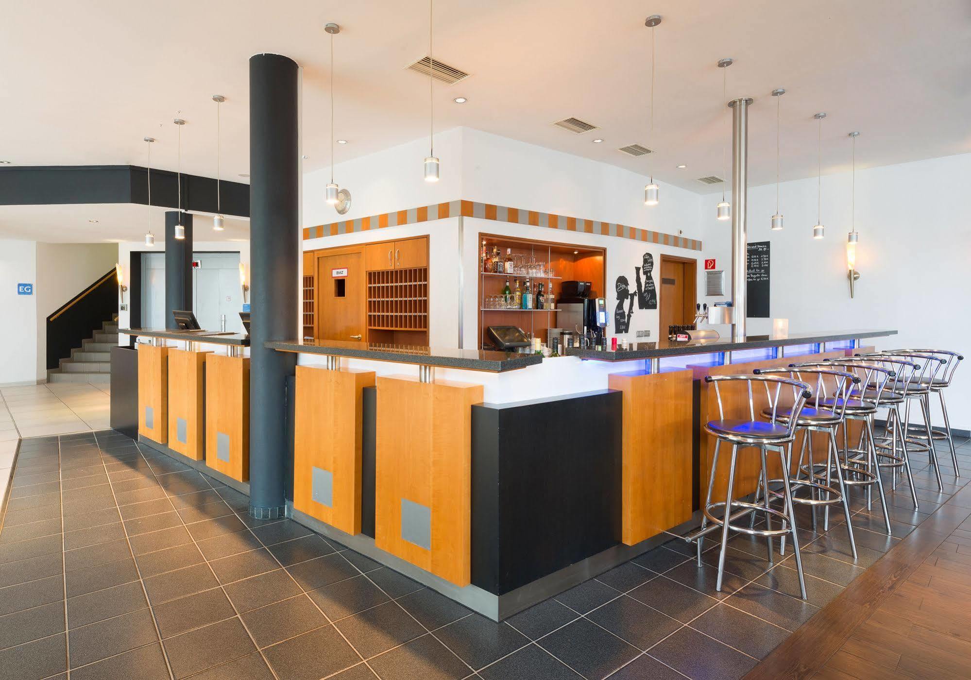 Courtyard By Marriott Dortmund Hotel Ngoại thất bức ảnh